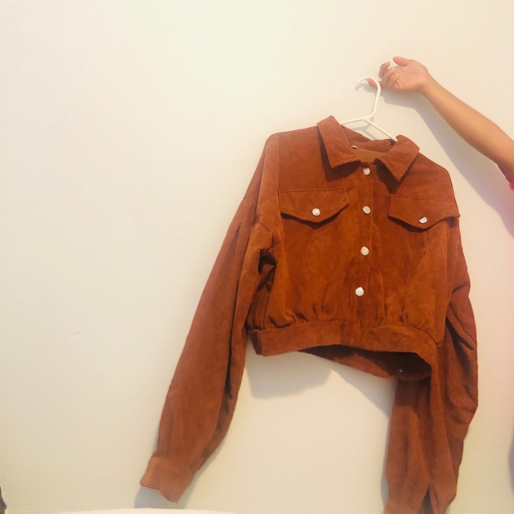 SHEIN Corduroy Metal Button Solid Crop Jacket - Picture 4 of 5